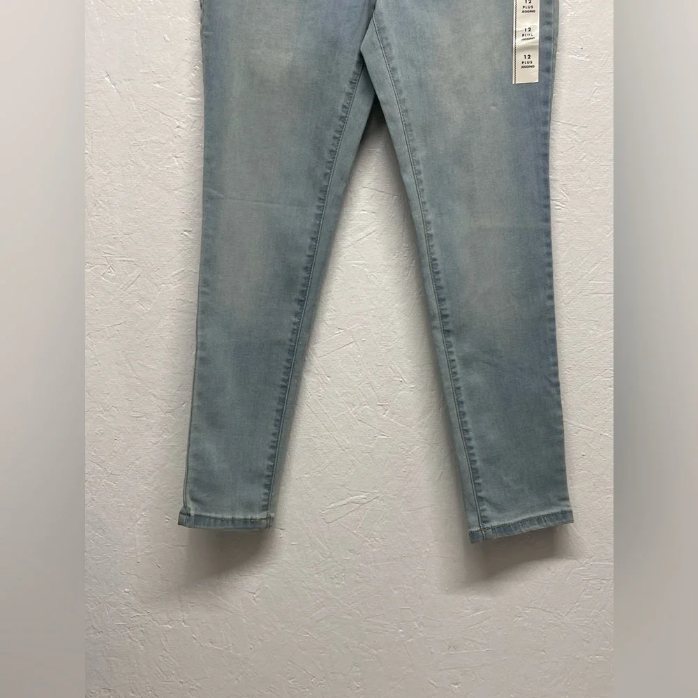 Cat & Jack Girls Super Stretch Light Wash Jegging - Size 12 Plus